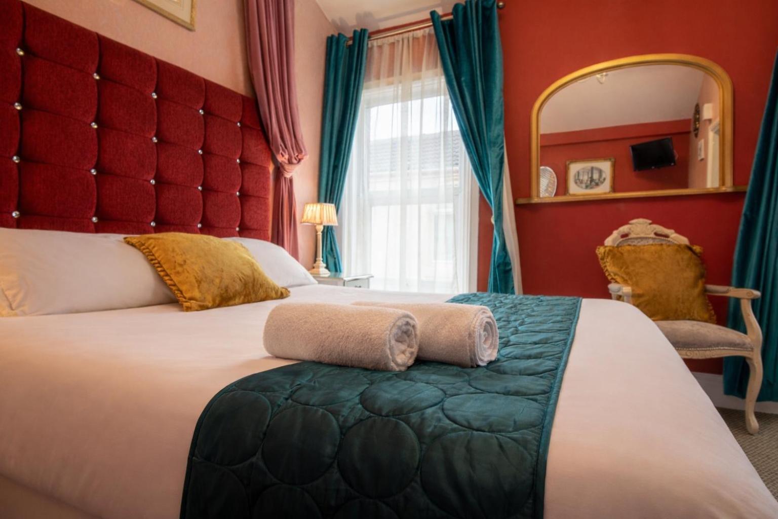 Superior Double Room,1746799169:JPEG