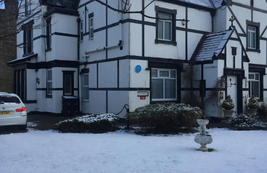 The Old Coach House-1